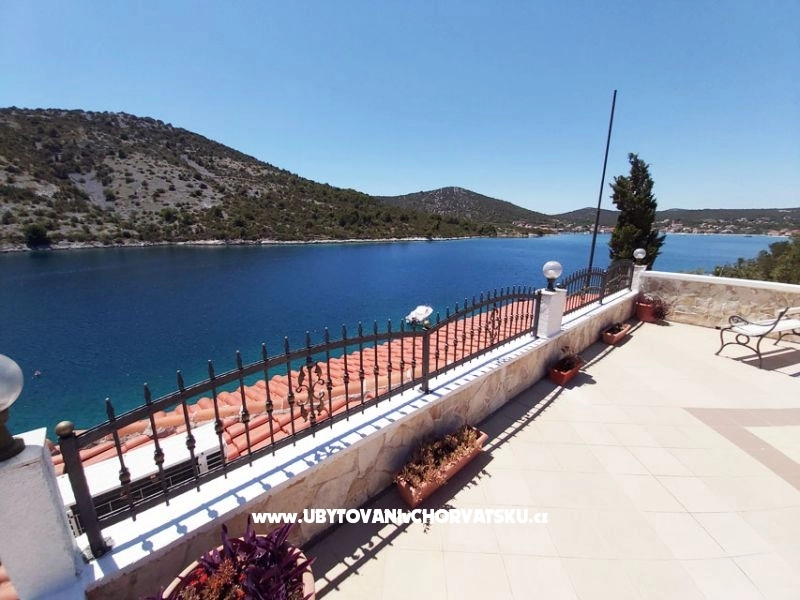 Apartments Villa Carmen - Trogir