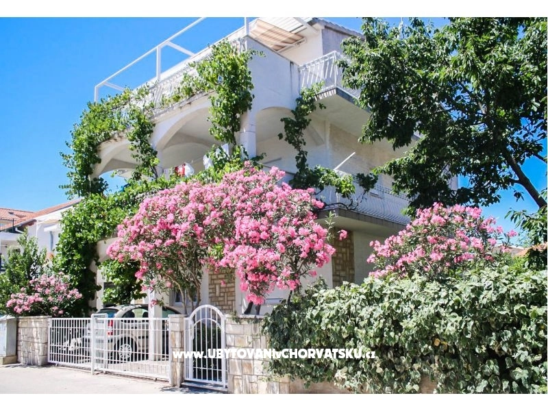 Apartments Milka - Vodice