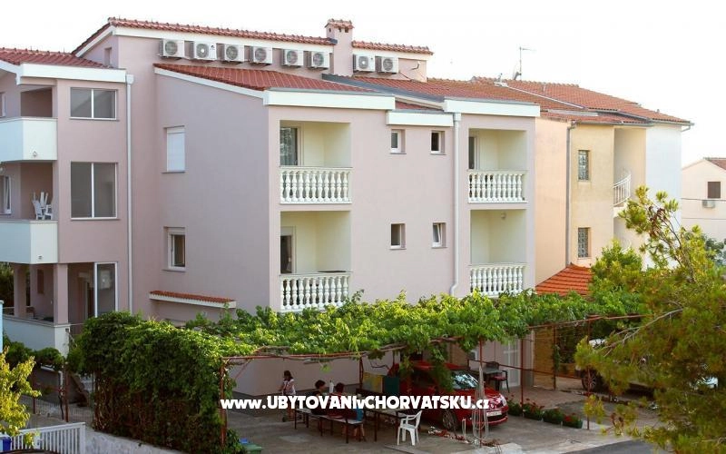 Apartments Dodig - Biograd