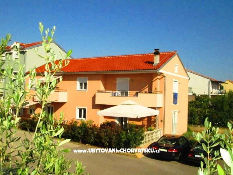 Apartmani Kalova - Sv. Filip i Jakov