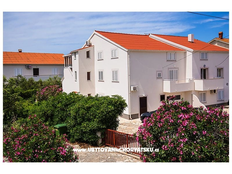 Apartmani Lucija - Novalja – Pag