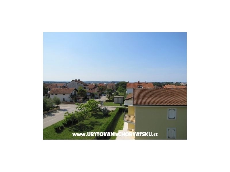 Maena Appartments - Novigrad